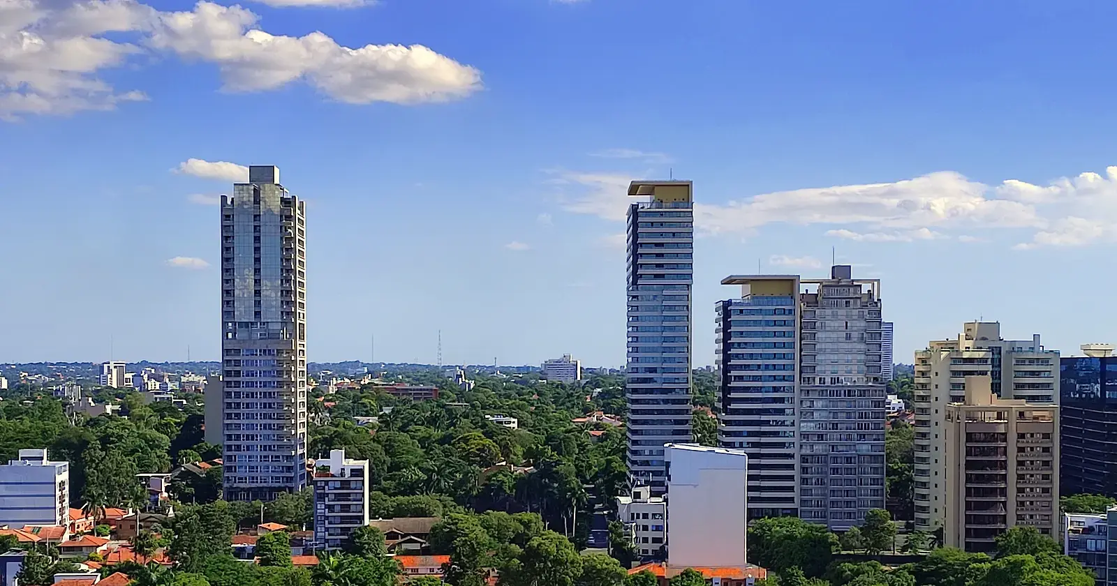 Резиденція через нерухомість у Парагваї: Investor Pass 2026