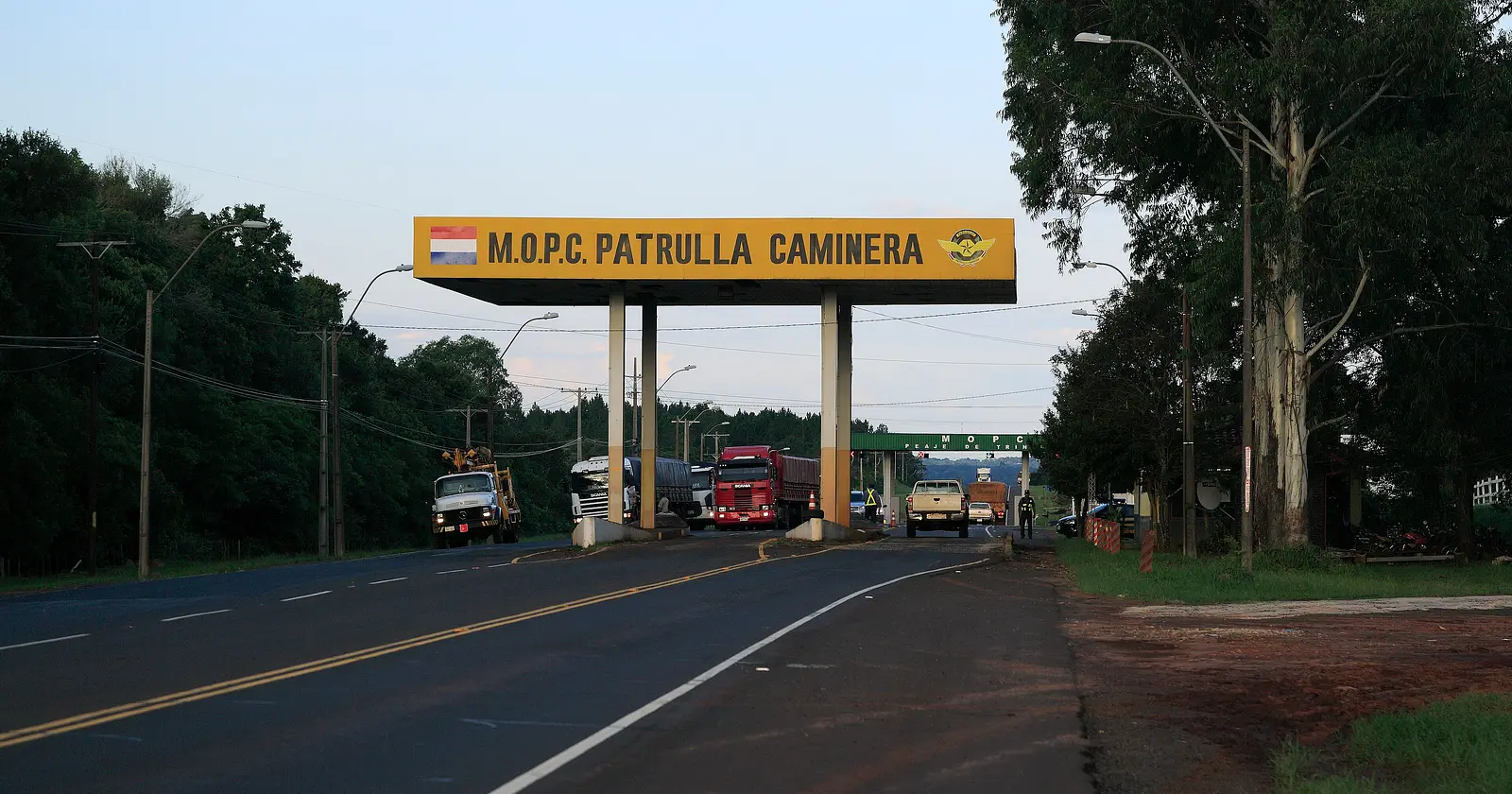 Транспорт у Парагваї: авто, права та пересування
